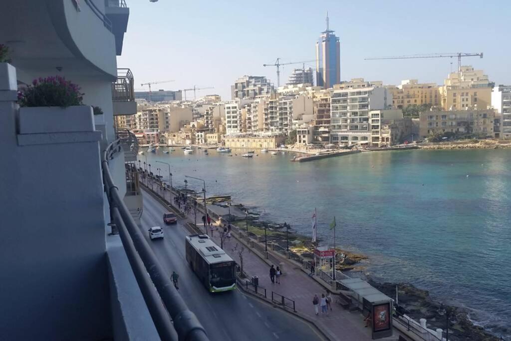 St Julians' Sea Front, Spectacular View, Apartment San Julián Exterior foto